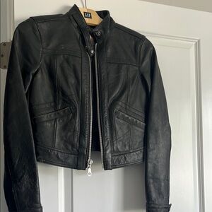 GAP Black Leather Jacket with Stand-Up Collar and Tailored Fit